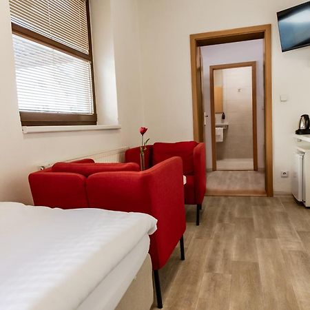 Penzion Dena Jihlava Ngoại thất bức ảnh